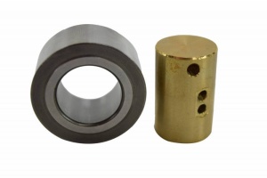 Ролик+ось коромысла клапанов, 17mm, впуск перед/выпуск зад CUM ISX, M-4319030PR